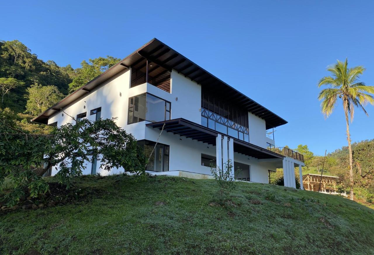Arte De Plumas Birding Lodge Cartago Exterior foto